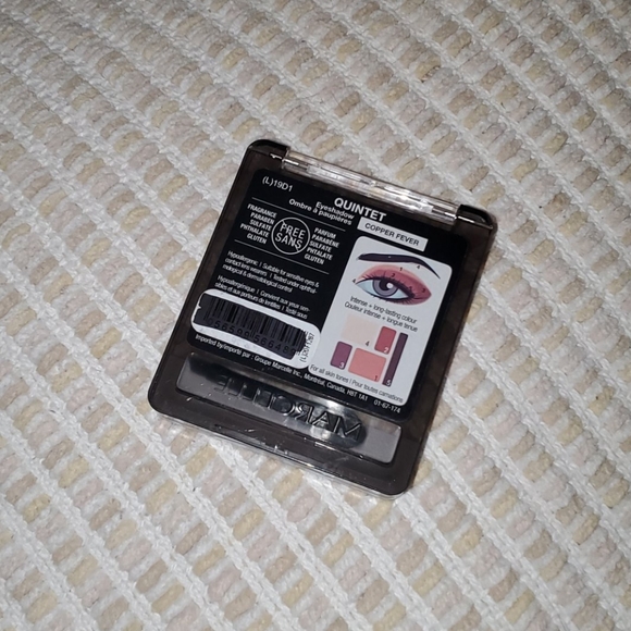 FREE WITH ANY PURCHASE $20+ - MARCELLE EYE PALLETE - Picture 2 of 2